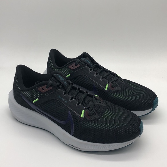 New Men’s Air Zoom Pegasus 40 Black/Multi DV3853-005 NWOB - Picture 2 of 5